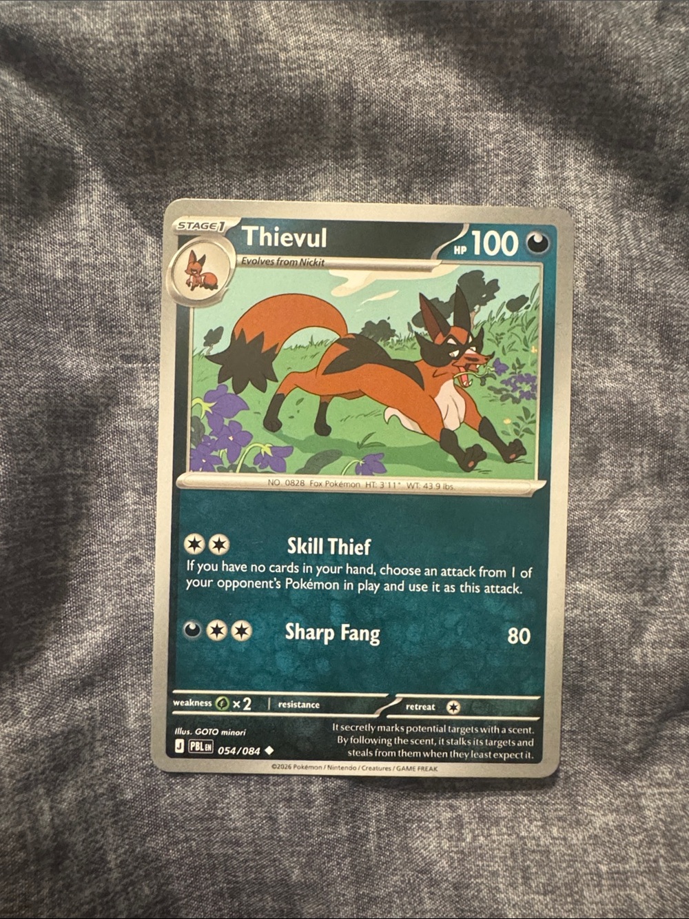 Thievul Pokemon Trading Card